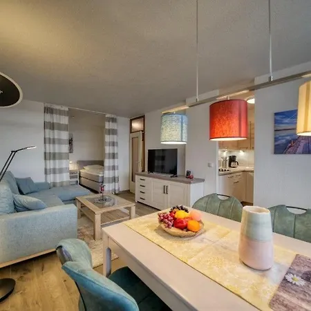 - Haus C, App 0c1106 Apartment *